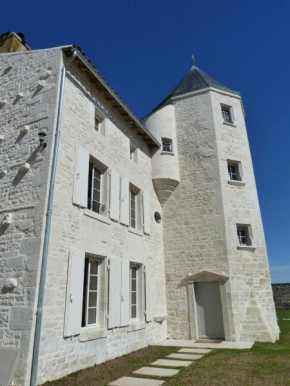 Logis de Pierre Levée